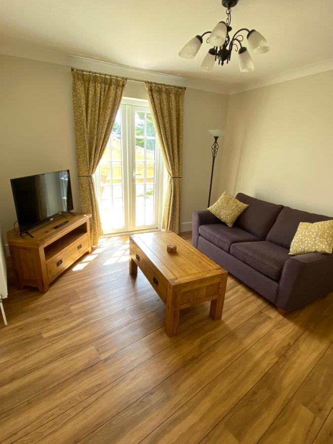 Lovely Spacious 1 Bedroom Apartment Belton with Browston Exterior photo